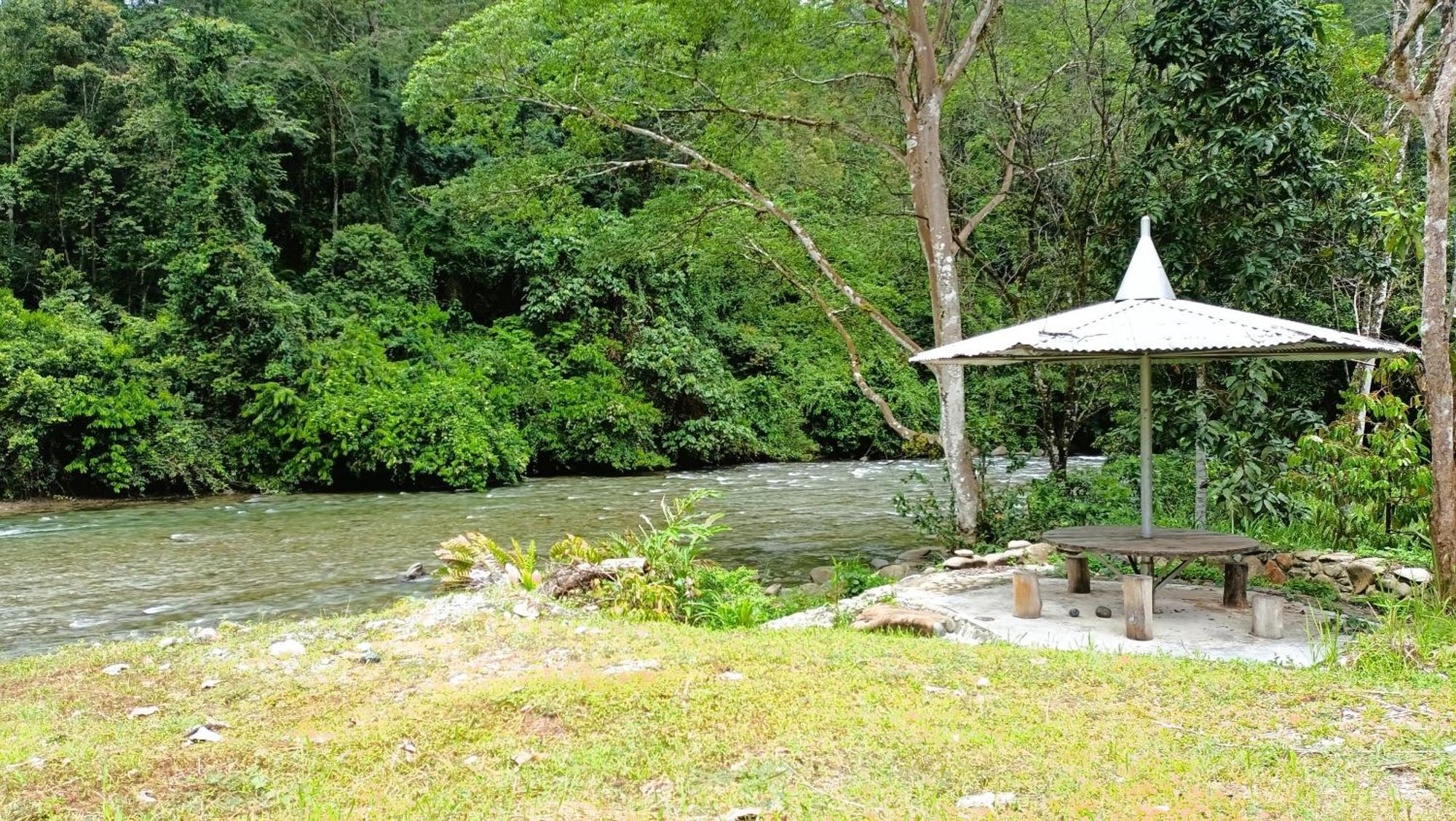 Oyo Home 90491 Flinstone Lodge Kota Kinabalu Extérieur photo